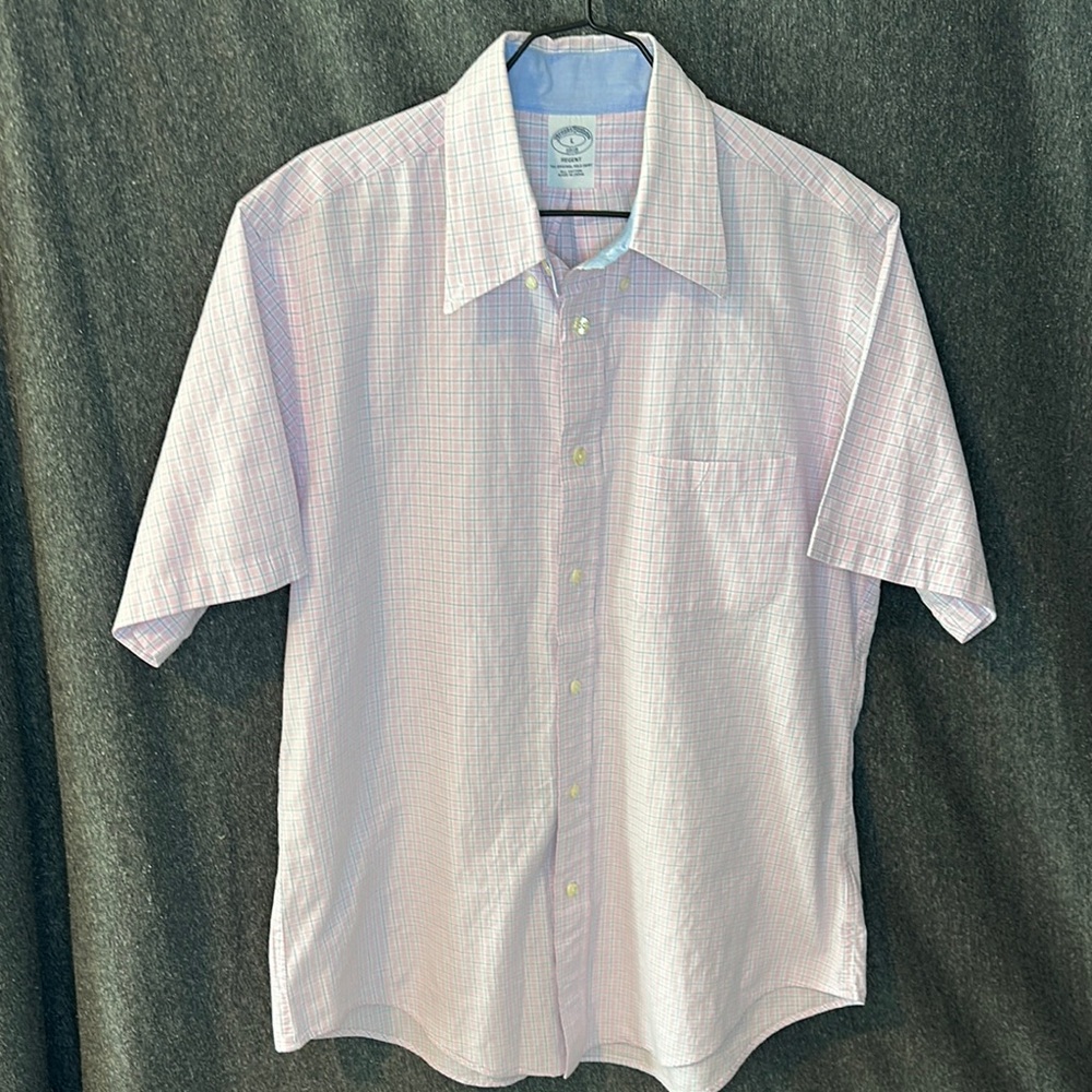 Brooks Brothers 100% Cotton Light Pink white & Blue Checkered Button Down Shirt